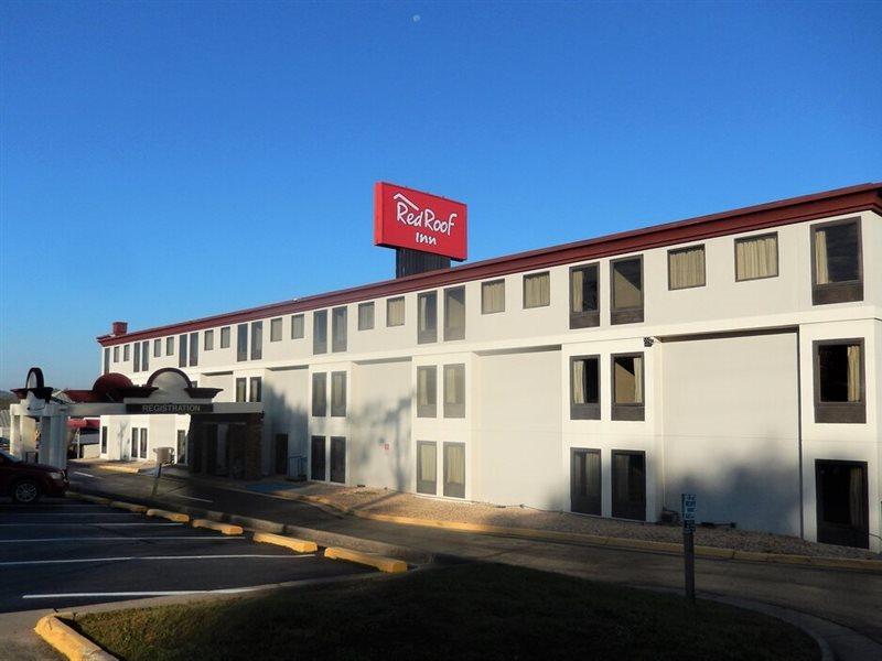 Red Roof Inn Harrisonburg - University Area Exterior photo